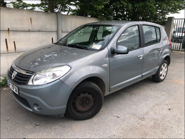 DACIA SANDERO I Phase 1 1.5 DCI 85ch