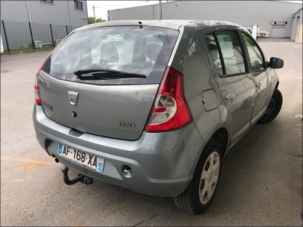 DACIA SANDERO I Phase 1 1.5 DCI 85ch – Image 3