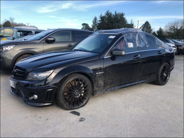 MERCEDES CLASSE C III Phase 1 BREAK C63 AMG
