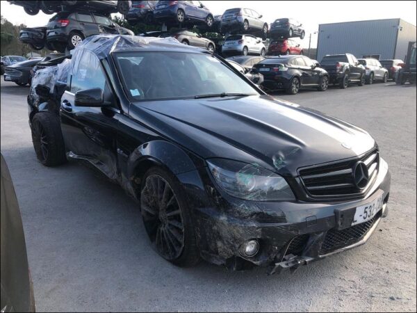 MERCEDES CLASSE C III Phase 1 BREAK C63 AMG – Image 2