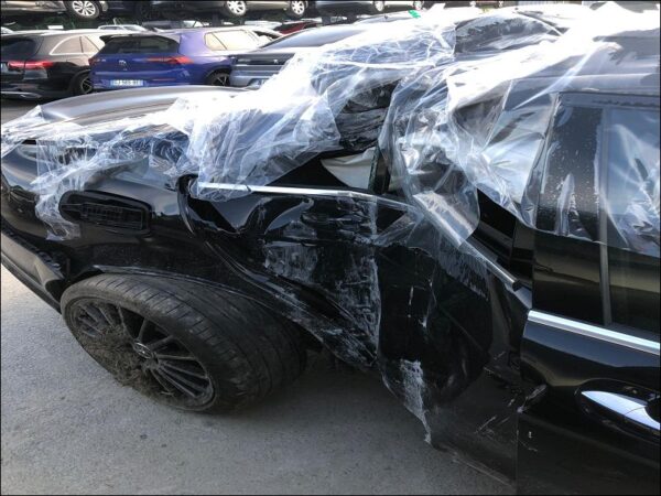 MERCEDES CLASSE C III Phase 1 BREAK C63 AMG – Image 7