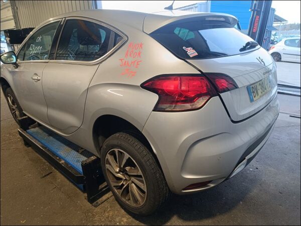 CITROEN DS4 Phase 1 1.6 e-HDi 110ch – Image 4