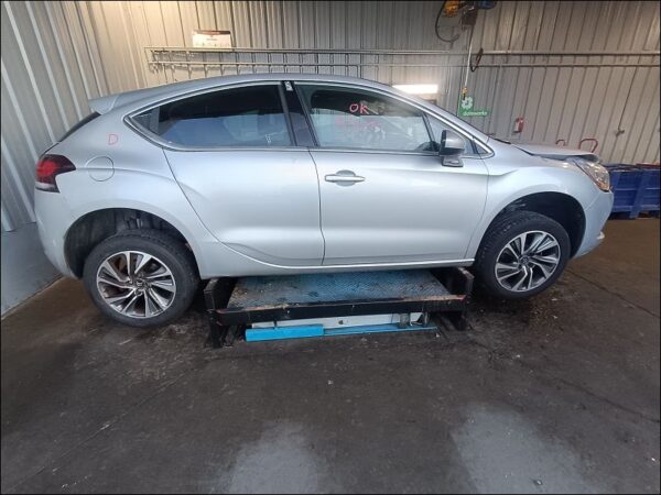 CITROEN DS4 Phase 1 1.6 e-HDi 110ch – Image 6