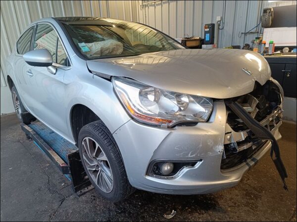CITROEN DS4 Phase 1 1.6 e-HDi 110ch – Image 7