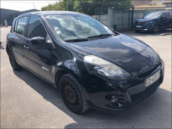 RENAULT CLIO III Phase 2 1.5 DCI 75ch – Image 2