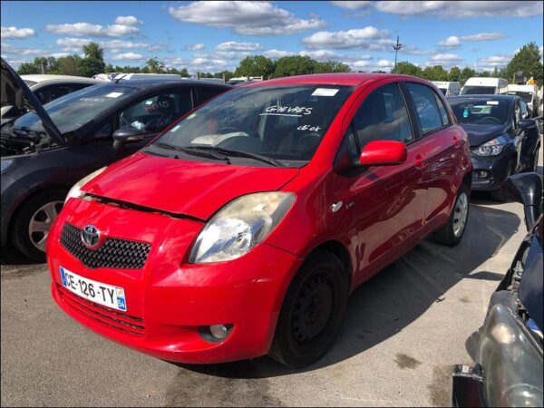 TOYOTA YARIS II Phase 1 1.4 D-4D