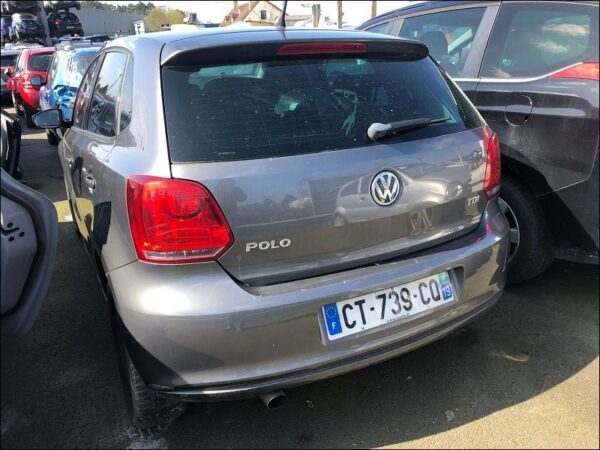 VOLKSWAGEN POLO V Phase 1 1.6 TDI 90ch – Image 4