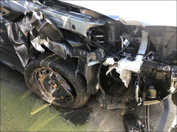 VOLKSWAGEN POLO V Phase 1 1.6 TDI 90ch – Image 6