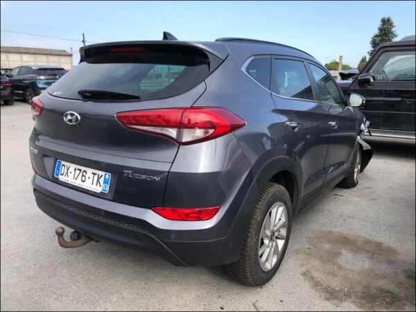 HYUNDAI TUCSON II Phase 1 1.7 CRDI 115ch – Image 3