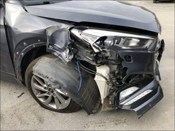 HYUNDAI TUCSON II Phase 1 1.7 CRDI 115ch – Image 7