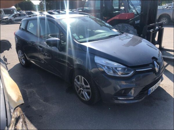 RENAULT CLIO IV Phase 1 BREAK DCI 90 – Image 2