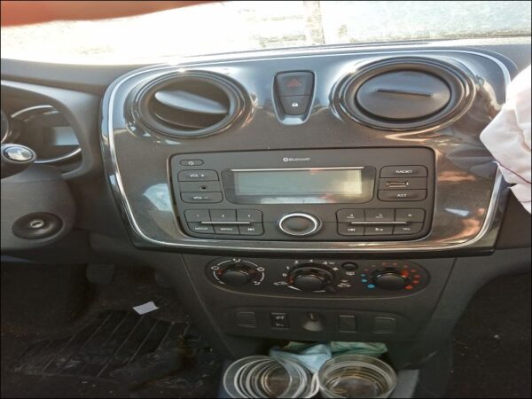 DACIA SANDERO II Phase 1 1.0i 75ch – Image 6