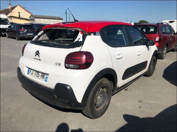 CITROEN C3 III Phase 1 1.5 BlueHDi 100ch – Image 3