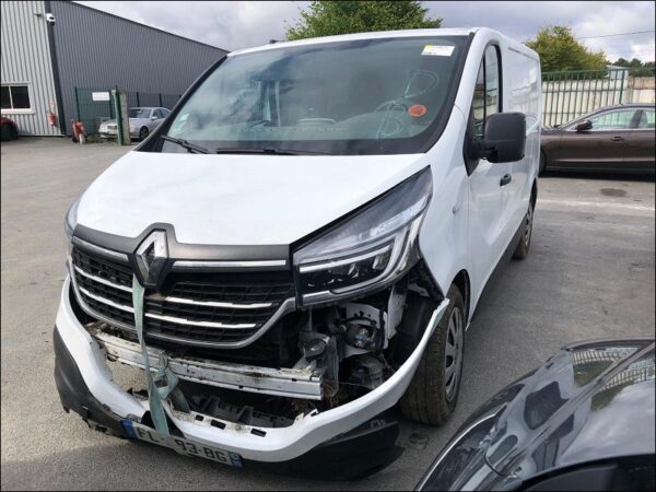 RENAULT TRAFIC III Phase 1 – Image 2