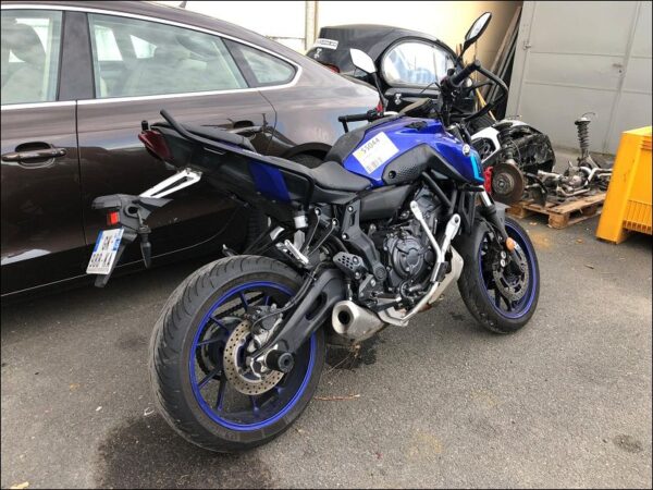 YAMAHA MT-07 – Image 3