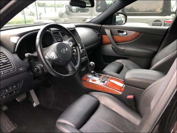 INFINITI QX70 Phase 1 3.7 V6 – Image 5