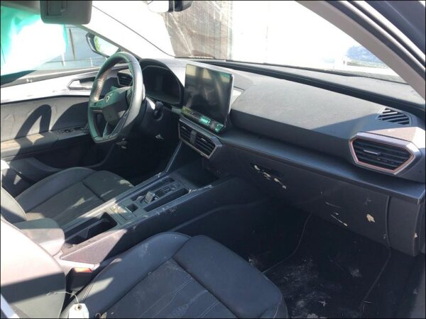 SEAT LEON IV Phase 1 2.0 TDI – Image 5