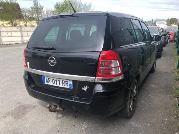 OPEL ZAFIRA II Phase 2 1.7 CDTI 125ch – Image 3