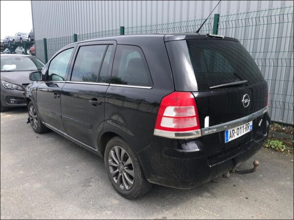 OPEL ZAFIRA II Phase 2 1.7 CDTI 125ch – Image 4