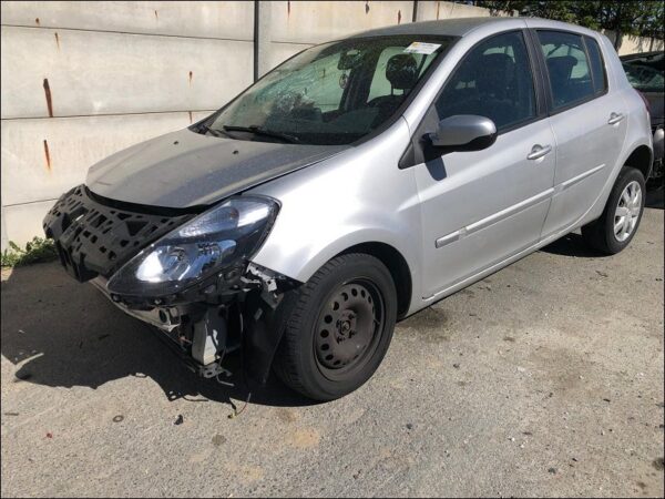 RENAULT CLIO III Phase 2 1.2i 16v 75ch