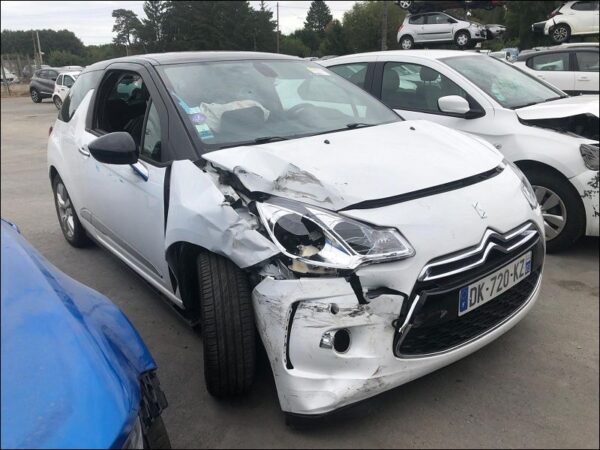 CITROEN DS3 Phase 1 1.2 VTI 82ch – Image 2