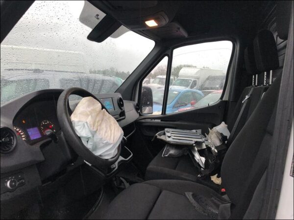 MERCEDES SPRINTER III – Image 5