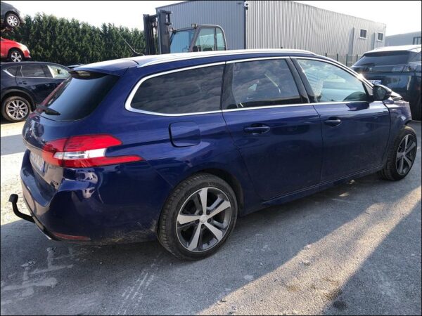 PEUGEOT 308 II Phase 2 SW 1.2 PTEC – Image 3