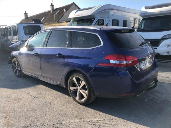 PEUGEOT 308 II Phase 2 SW 1.2 PTEC – Image 4