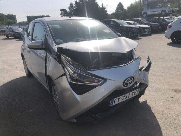 TOYOTA AYGO II Phase 1 1.0 VVTI 69ch – Image 2
