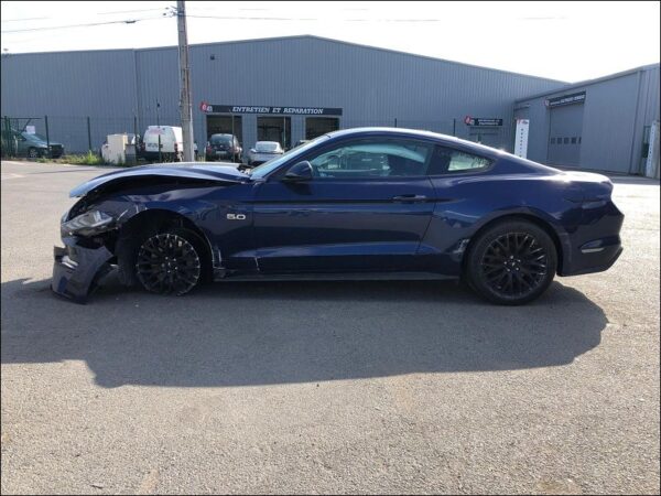 FORD MUSTANG  5.0 V8 – Image 4