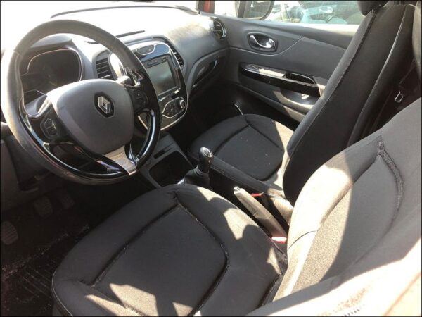 RENAULT CAPTUR Phase 1 1.5 DCI 90ch – Image 5