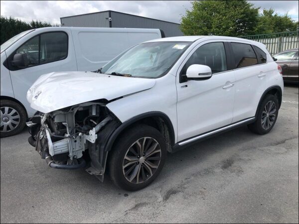 PEUGEOT 4008  1.6 HDI