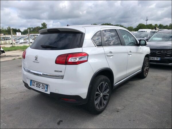 PEUGEOT 4008  1.6 HDI – Image 3