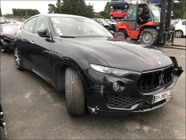 MASERATI LEVANTE  3.0 V6 – Image 2