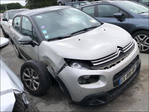 CITROEN C3 III Phase 1 1.2i 82ch – Image 2