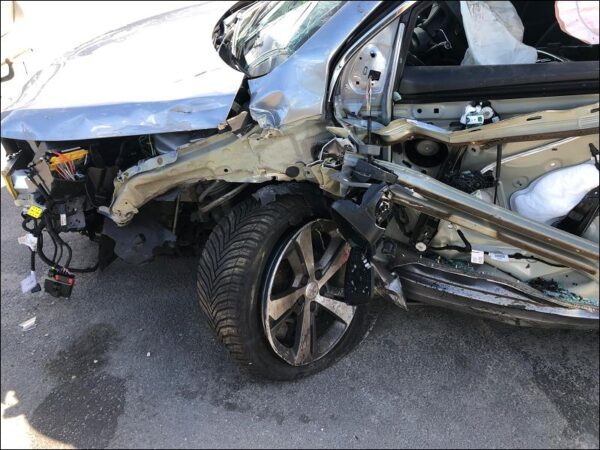 PEUGEOT 308 II Phase 2 1.5 BlueHDi 130ch – Image 7