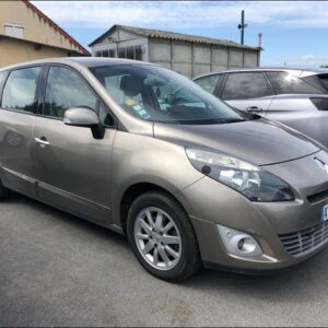RENAULT SCENIC III Phase 1 1.9 DCI 130ch